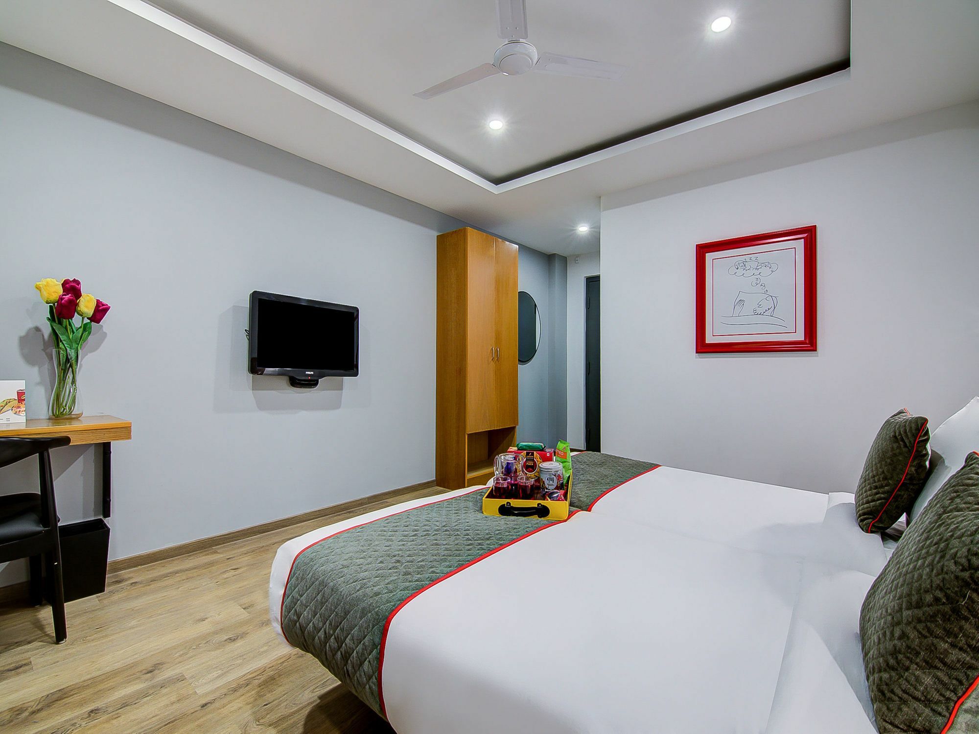 Oyo Townhouse 034 -Halcyon Hitech City Road Hyderabad Exterior photo