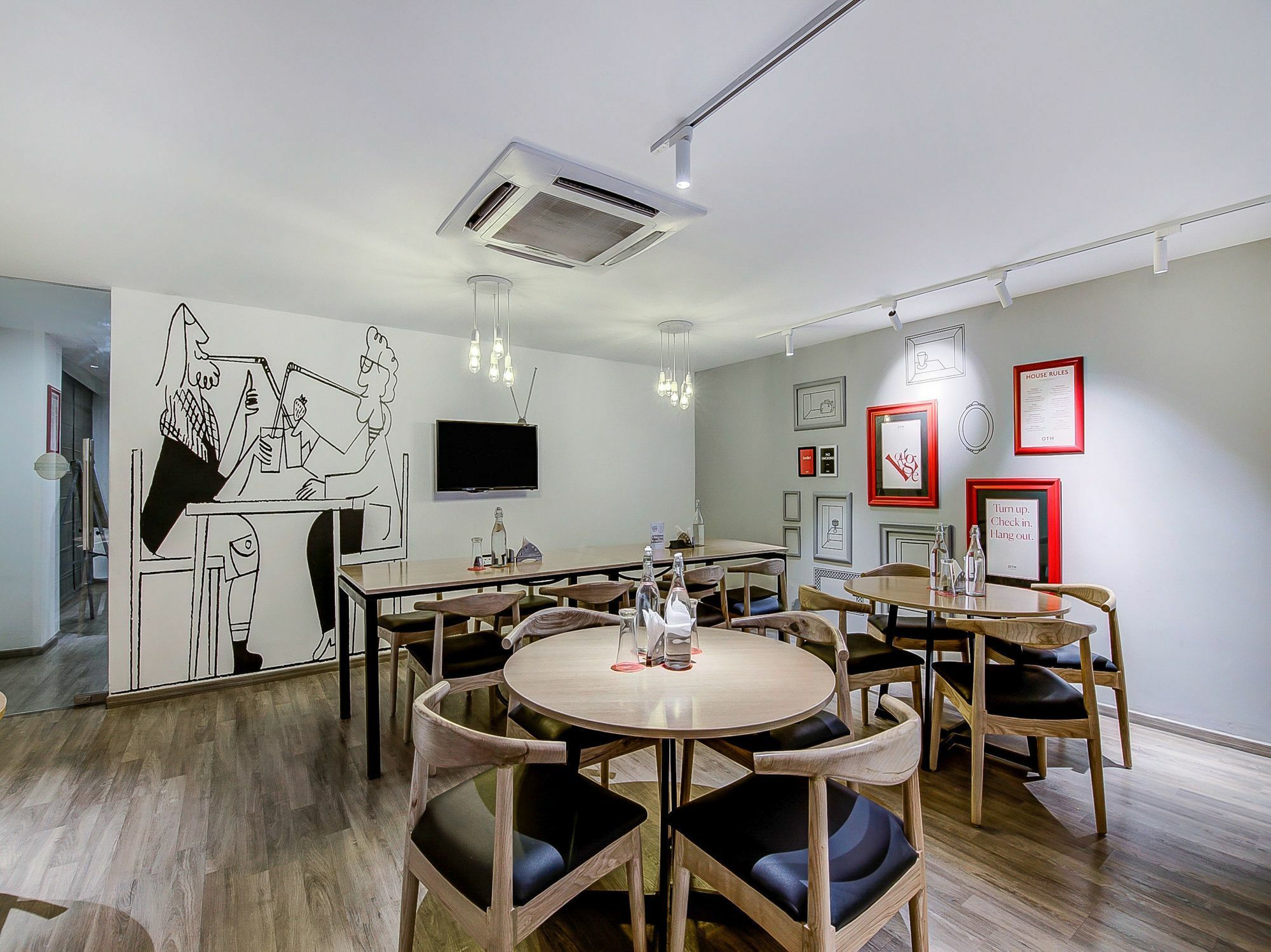 Oyo Townhouse 034 -Halcyon Hitech City Road Hyderabad Exterior photo